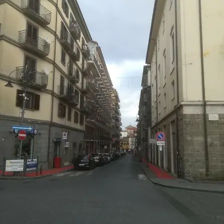 Appartamento Al Centro Di Avellino, Positano Avellino